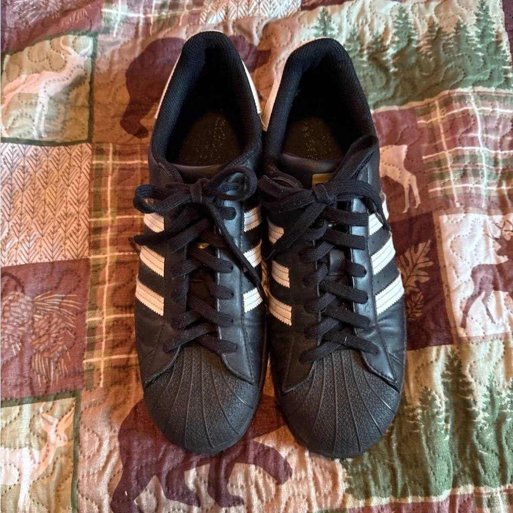 Adidas Superstar Black with White Stripes Men's Sneakers - Picture 4 of 7